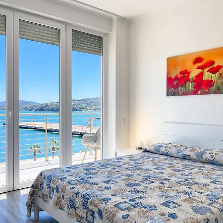 Fronte Mare 20 Villa